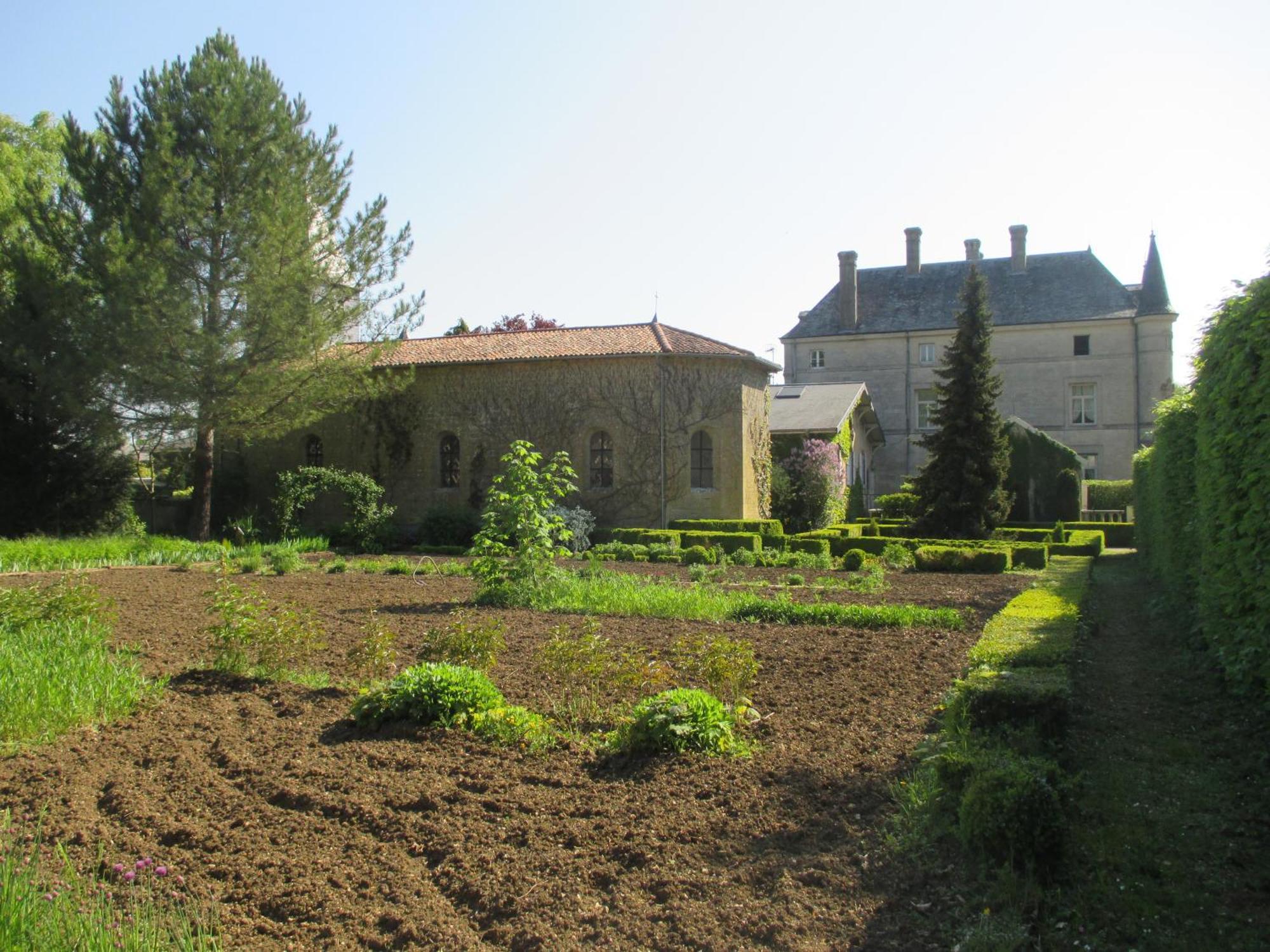 Chateau Des Monthairons Hotel Restaurant Gastromaison Spa Privatif Les Monthairons Exterior photo